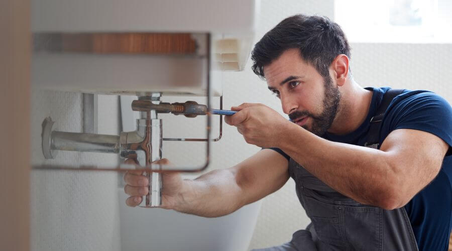 Sink pipe leak repair in Flatgap, KY